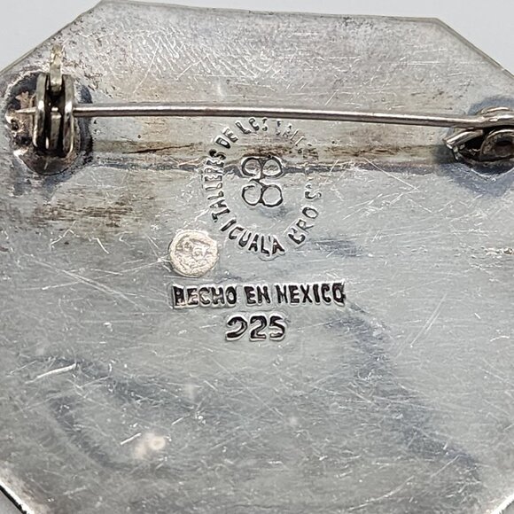 Talleres Los Ballesteros Sterling Silver Aztec Pin Brooch Octagon Shape Stamped - Picture 7 of 7